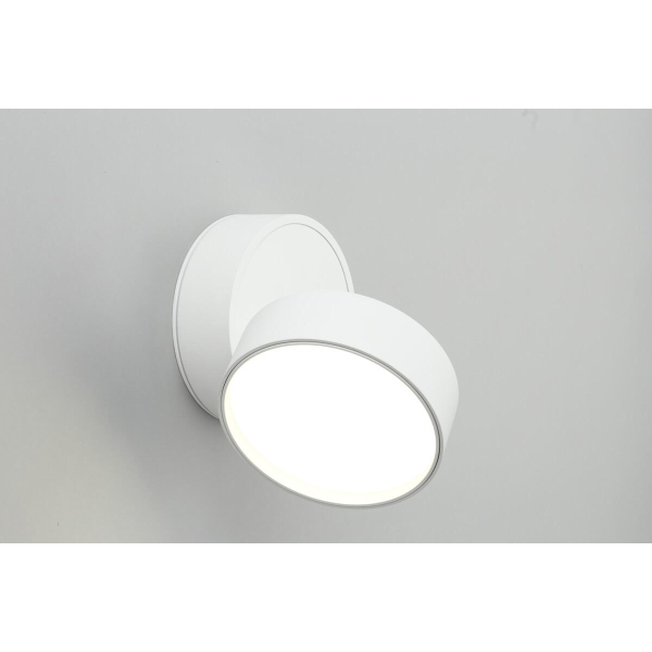 Светодиодный спот Omnilux Lenno OML-101309-18 Светодиодный спот Omnilux Lenno OML-101309-18