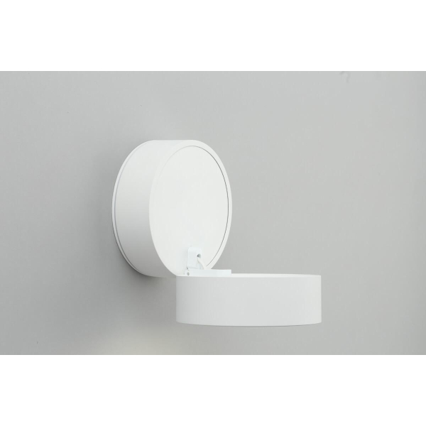 Светодиодный спот Omnilux Lenno OML-101309-18 Светодиодный спот Omnilux Lenno OML-101309-18