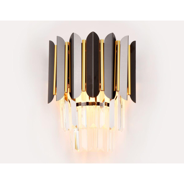 Настенный светильник Ambrella light Traditional TR5299 Настенный светильник Ambrella light Traditional TR5299