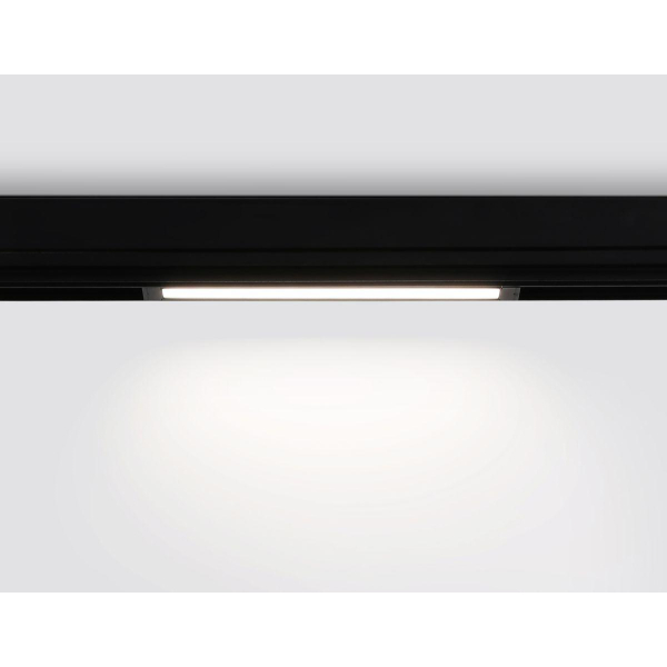 Трековый светодиодный светильник Ambrella Light Track System Magnetic 220V GL1262 Трековый светодиодный светильник Ambrella Light Track System Magnetic 220V GL1262