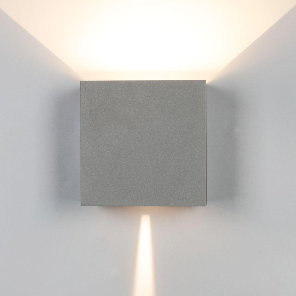 Уличный настенный светодиодный светильник Mantra Davos 7436