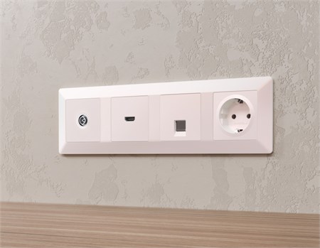 {{productViewItem.photos[photoViewList.activeNavIndex].Alt || productViewItem.photos[photoViewList.activeNavIndex].Description || 'Розетка Ambrella Volt MA213005'}}