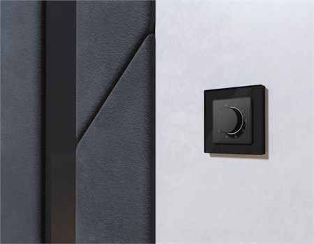 {{productViewItem.photos[photoViewList.activeNavIndex].Alt || productViewItem.photos[photoViewList.activeNavIndex].Description || 'Терморегулятор Ambrella Volt MA905710'}}